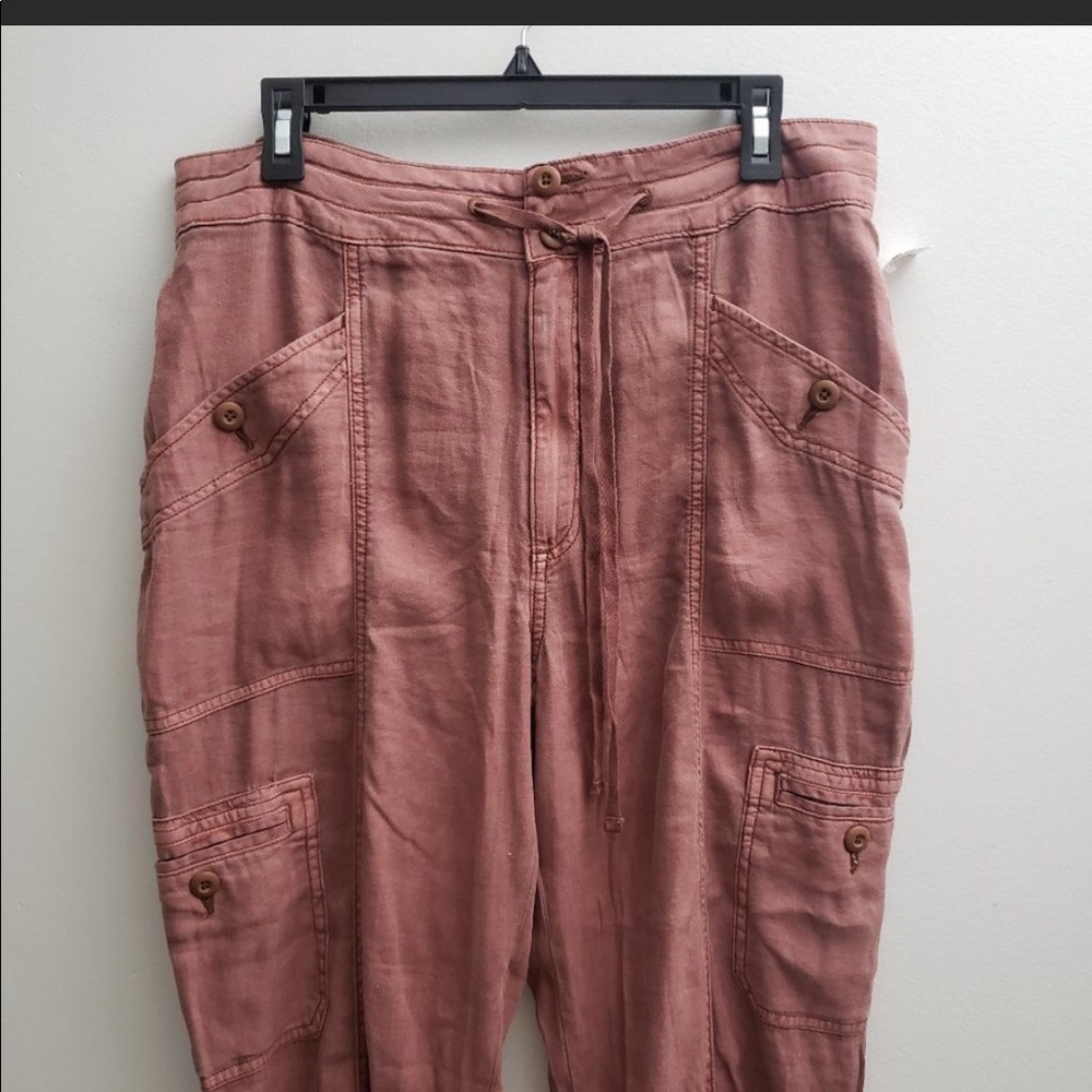 American Eagle Women Cargo Pant 14 Red Utility